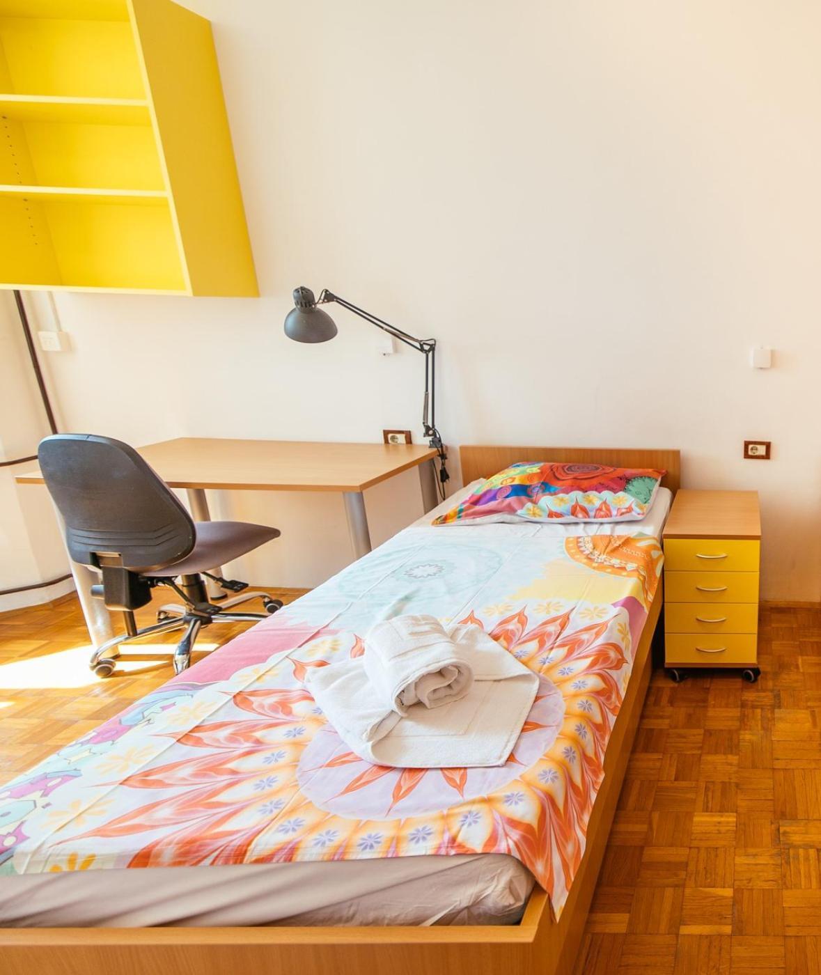 Prenocisca Prisoje Vandrarhem Koper Exteriör bild